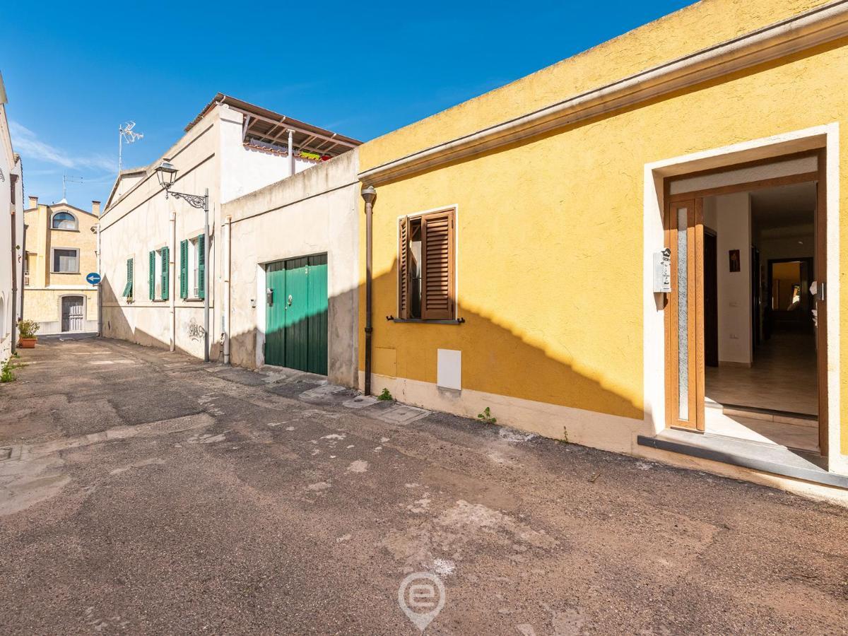 Lidia'S House Apartment Oristano Luaran gambar