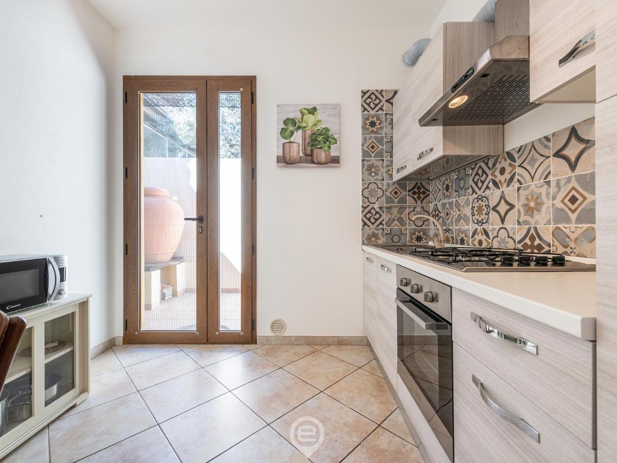 Lidia'S House Apartment Oristano Luaran gambar